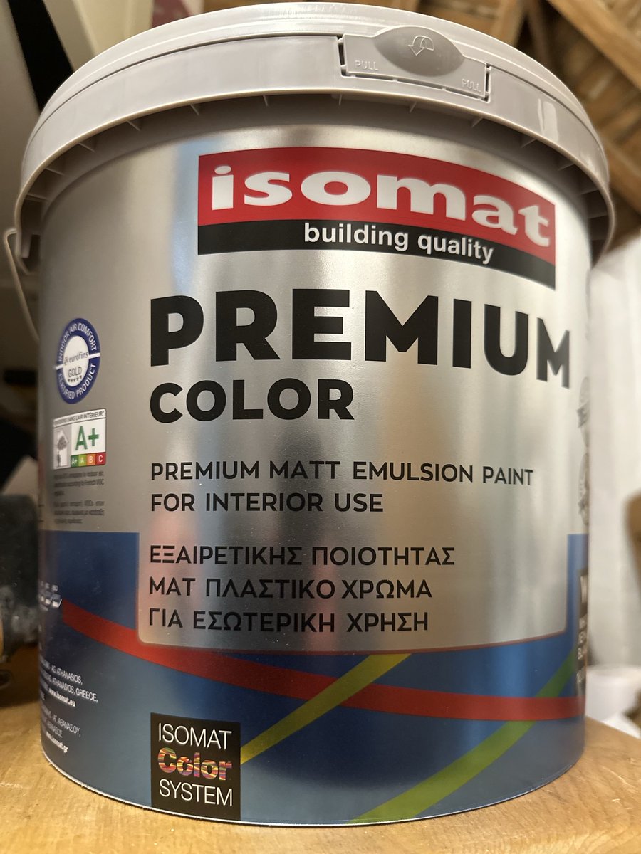 Now this is a beautiful drop of paint for walls ans ceilings. White or different shades available.