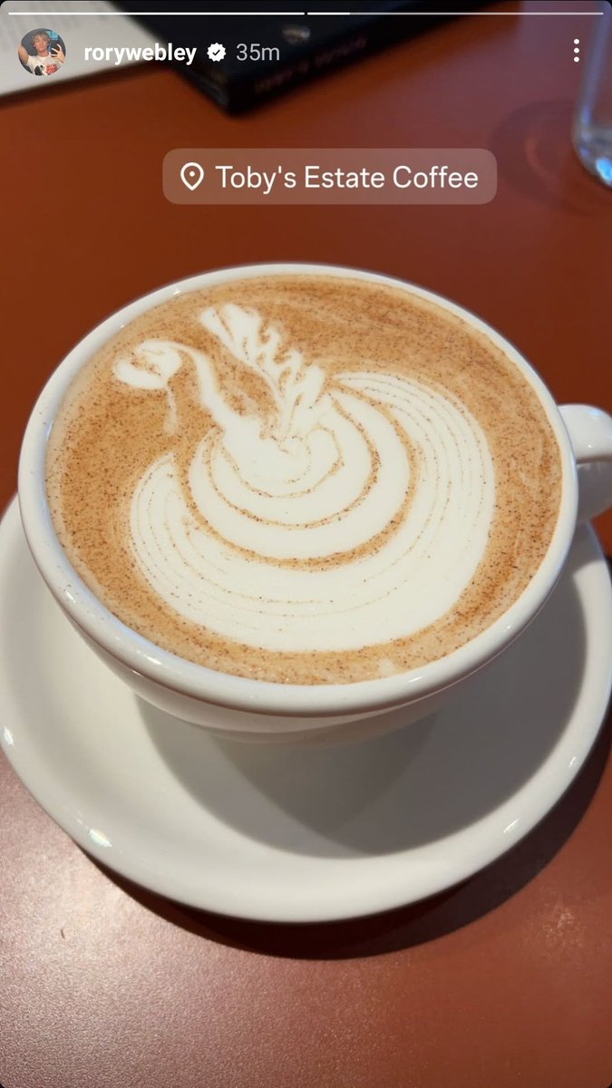 roryupdates's tweet photo. completely forgot to post these stories🥲 https://t.co/pdXaRw38p5