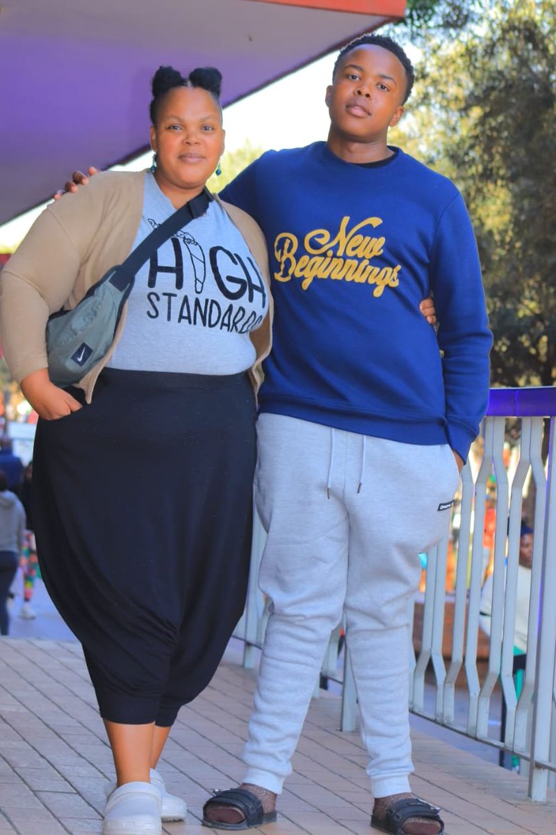 Leskorate's tweet photo. #TeenMom #OurNewNormal UThixo asincede🙏🕯️ https://t.co/96YxhvdFqR