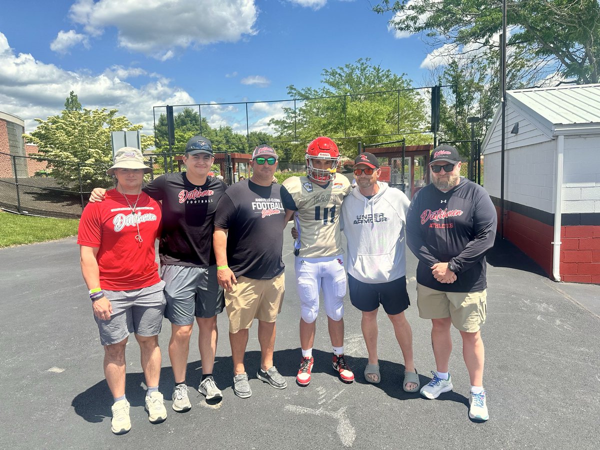 AC Coach Gingrich (@ac_coachg) on Twitter photo Great two weeks celebrating our seniors with <a href="/JonathonShay/">Jonathon Shay</a> in <a href="/PSFCA_/">PSFCA</a> small school east/west game and also Malacai Victa and @Bkeller_11 in the MTC Tri-County game. It was great see all our alumni supporting their teammates! <a href="/ACFootball_Club/">A-C Football</a> <a href="/AC_CoachHeckard/">Coach Heckard</a> Great two weeks celebrating our seniors with <a href="/JonathonShay/">Jonathon Shay</a> in <a href="/PSFCA_/">PSFCA</a> small school east/west game and also Malacai Victa and @Bkeller_11 in the MTC Tri-County game. It was great see all our alumni supporting their teammates! <a href="/ACFootball_Club/">A-C Football</a> <a href="/AC_CoachHeckard/">Coach Heckard</a>