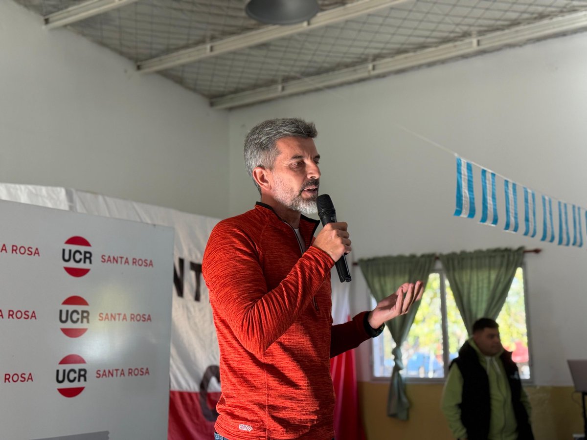 La unidad de la UCR es la base de las gestiones exitosas en la provincia y en los municipios que gobernamos. Por eso nos reunimos en Sta Rosa para que juntos, con los mismos ideales, recuperemos el departamento para hacerlo crecer y transformarlo como  merecen los santarrosinos