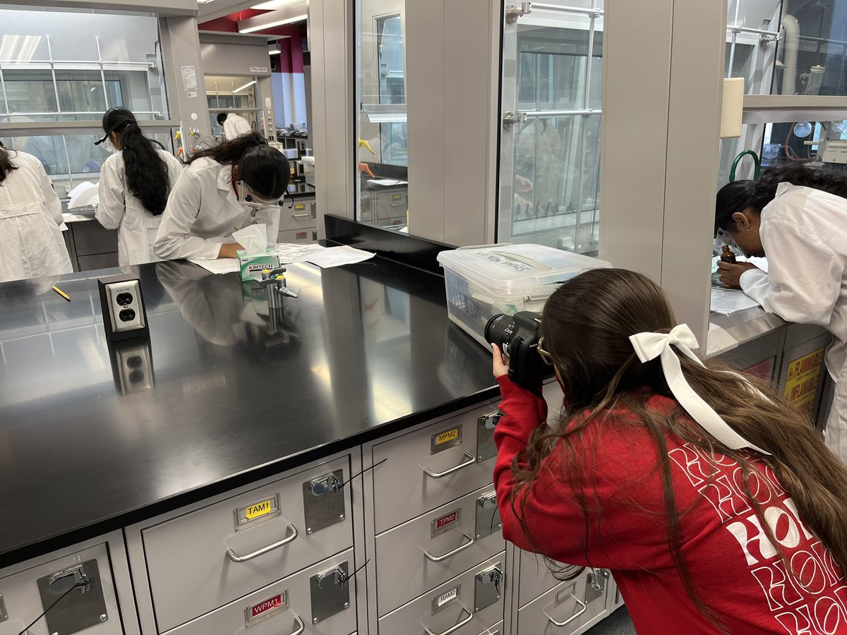 Fernanman42's tweet image. So much fun watching our @Unl_CoJMC team help out with National Science Olympiad by gathering media content for the event video! #Huskers
