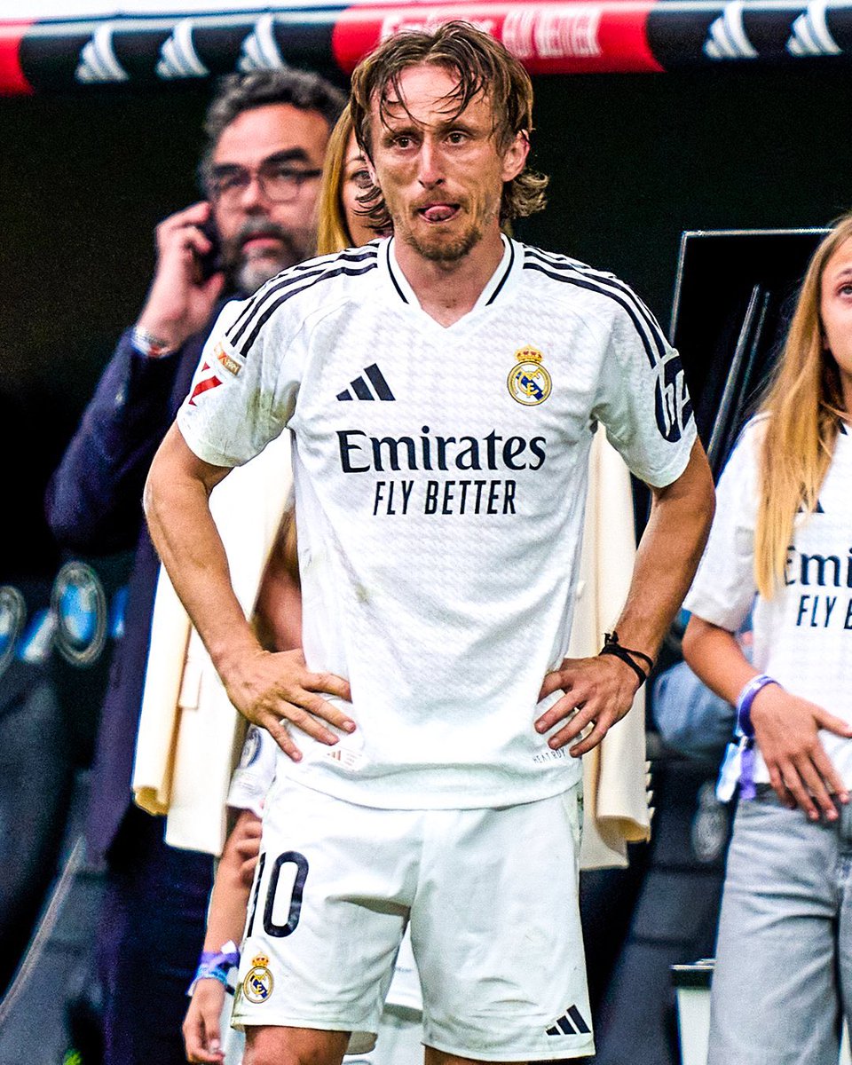 🚨🤍 Luka Modrić confirms he will play the FIFA Club World Cup with Real Madrid: “It will be the last dance. We will do everything to bring the trophy home”.