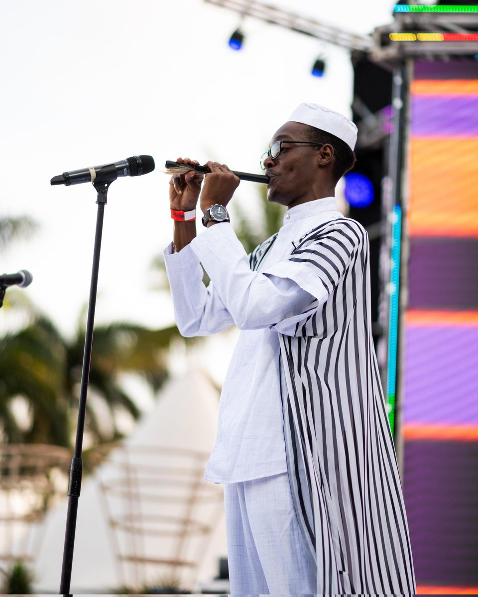 ๐ Economist ๐ต๐ (@opoyafrancis) on Twitter photo Mans like <a href="/aliddeki_brian/">Aliddeki Brian</a> rocking on perfectly, with the audience in stitches ๐๐ถ๐
#POATE2025 #ExploreUganda #TellYourStoryUG #Tagevents Mans like <a href="/aliddeki_brian/">Aliddeki Brian</a> rocking on perfectly, with the audience in stitches ๐๐ถ๐
#POATE2025 #ExploreUganda #TellYourStoryUG #Tagevents