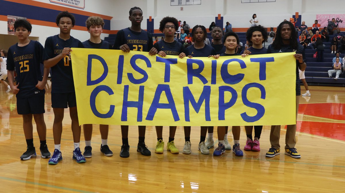 In year ☝🏼 our  freshman were District Champs.  Sign up today to keep the tradition going!!
#TheGoldStandard
#BeAbove