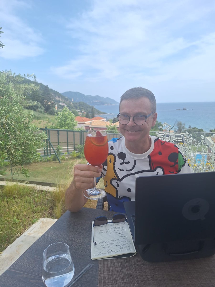 Kicking off A SmokeLong Summer 25 today! We can't wait to start two months of intensive fun, peer-review workshopping, webinars, readings, panel discussions, competitions, and more. Welcome to all 200 particitrousers!