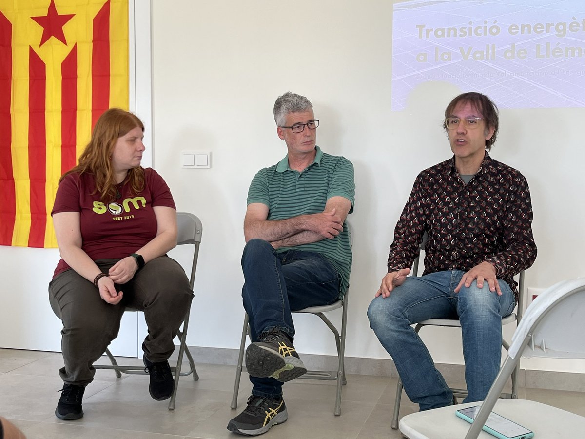 CUP_VallLlemena's tweet photo. Avui a #canetdadri, hem parlat dels reptes de la #transicióenergètica, 
i com fem perquè sigui #transicióenergèticajusta, millorant l’eficiència i frenant els nostres hàbits insostenibles de consum, i apropiant-nos de la generació i distribució amb un model energètic més social https://t.co/cUDP1xaVIe