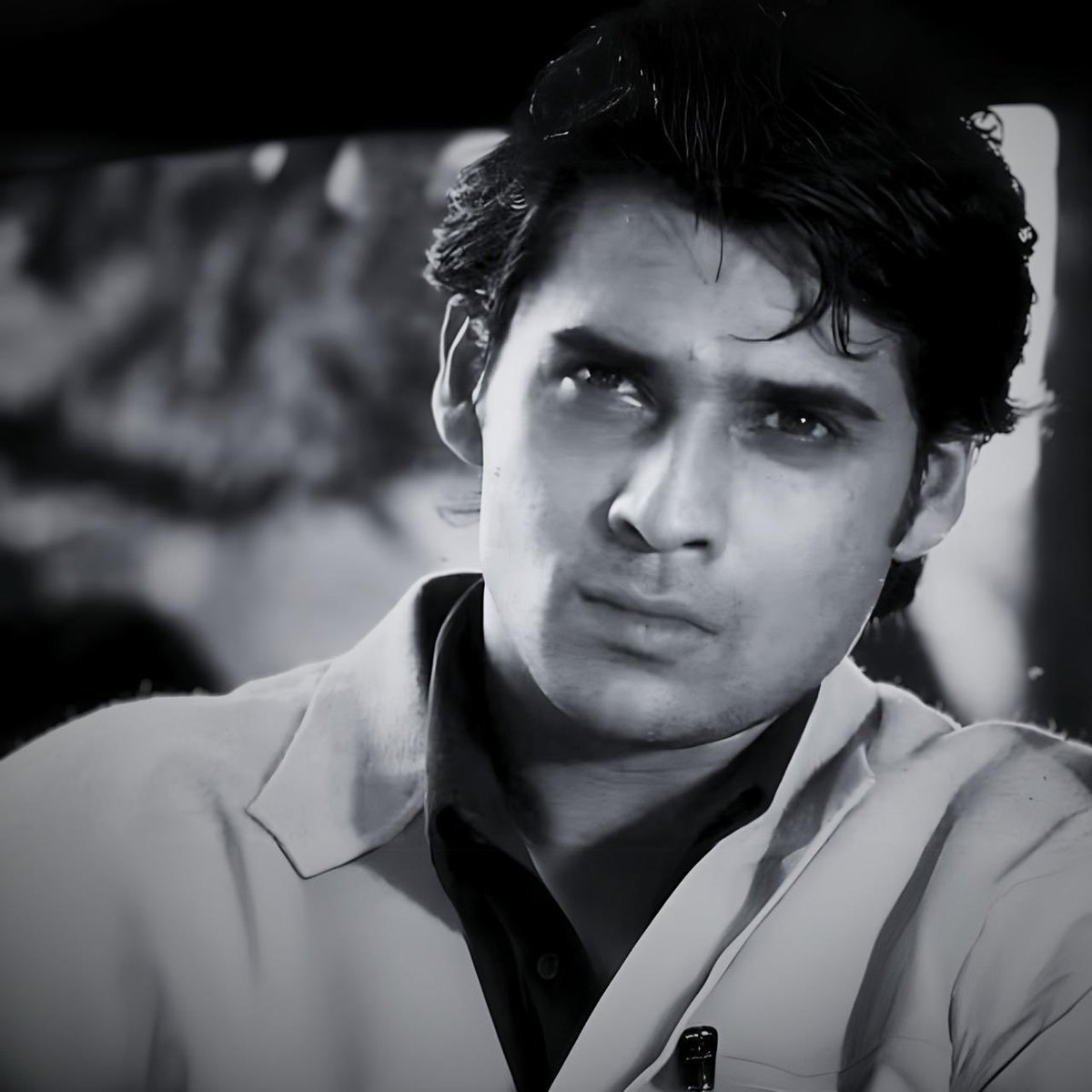 We remember the young man who took on his first lead role with quiet strength.

Mukul Dev in Dastak — a beginning we will always treasure.

Today, we say goodbye with heavy hearts and lasting gratitude.

#mukuldev