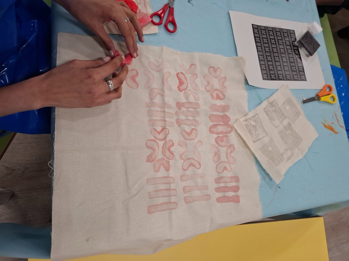 Today's Batik making workshop with Tina Ramos Ekongo for Africa Day 2025 at The Manchester Museum.

#africa #AfricaDay2025