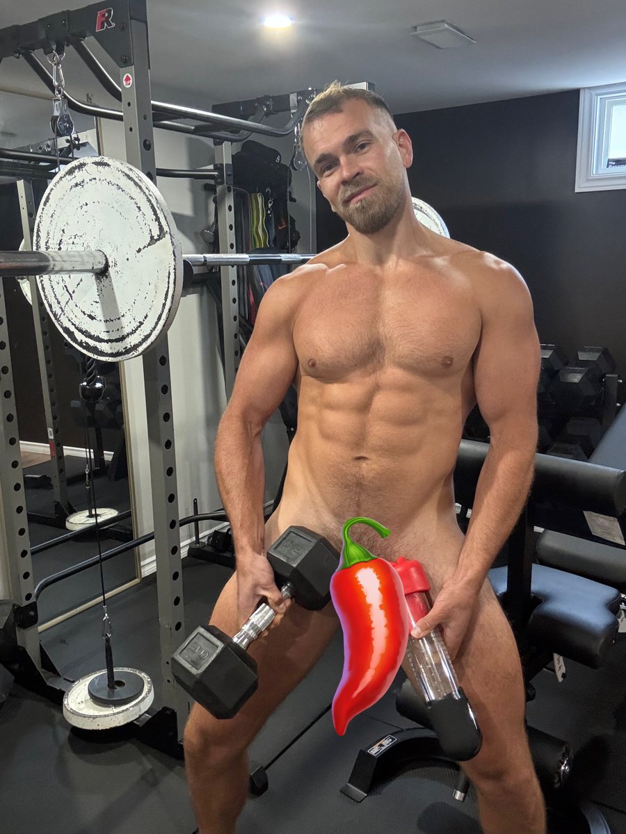 Ready to watch me get pumped tomorrow? 😜 live on onlyfans.com/officialfinch93