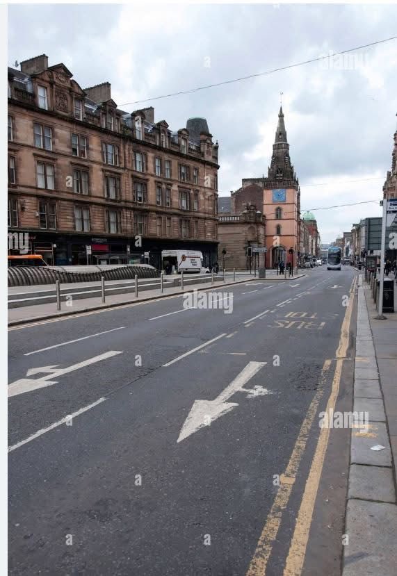 Live at the trongate