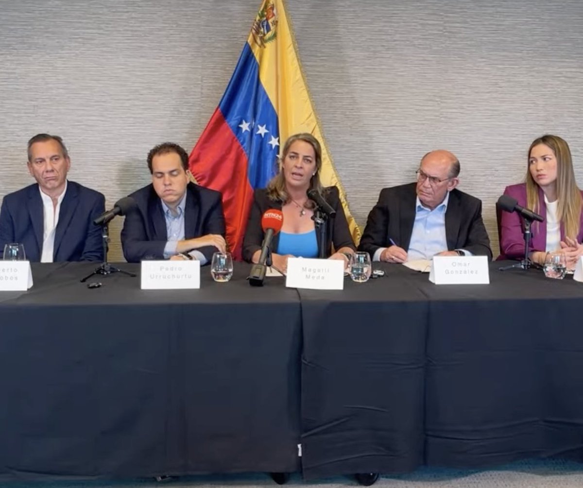 #AHORA | Magalli Meda:

"Si Chevron está dispuesto a seguir negociando con un régimen criminal, que termine de asumir que es una organización criminal también".