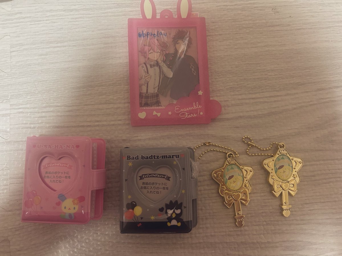 サンリオ　ミニフォトアルバムキーホルダー　マジカルステッキキーホルダー

譲　ばつ丸　ウサハナ　プリン
求　キティ

郵送または八王子手渡し希望