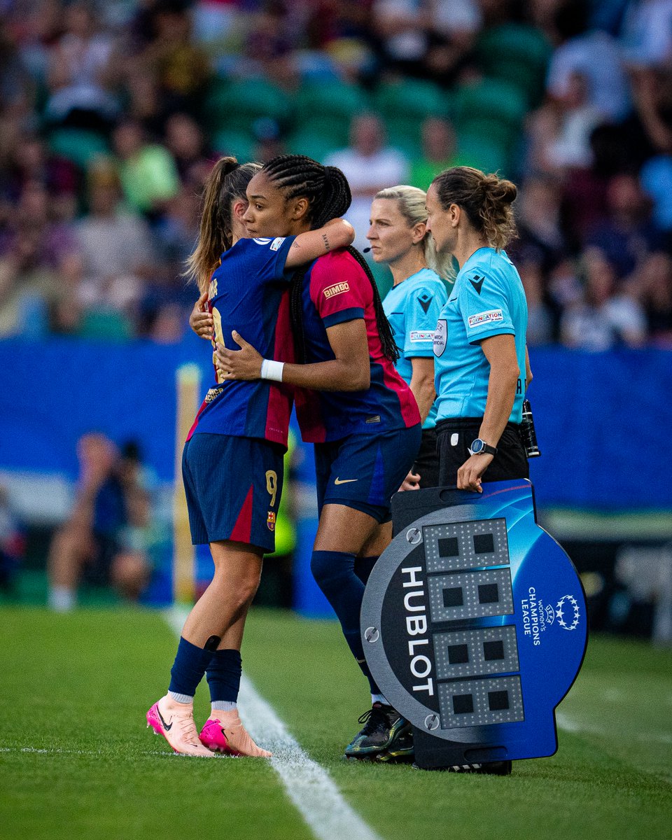 🔄 Canvi al Barça

🔺 Salma
🔻 Pina 

#ArsenalBarça | #uwcl