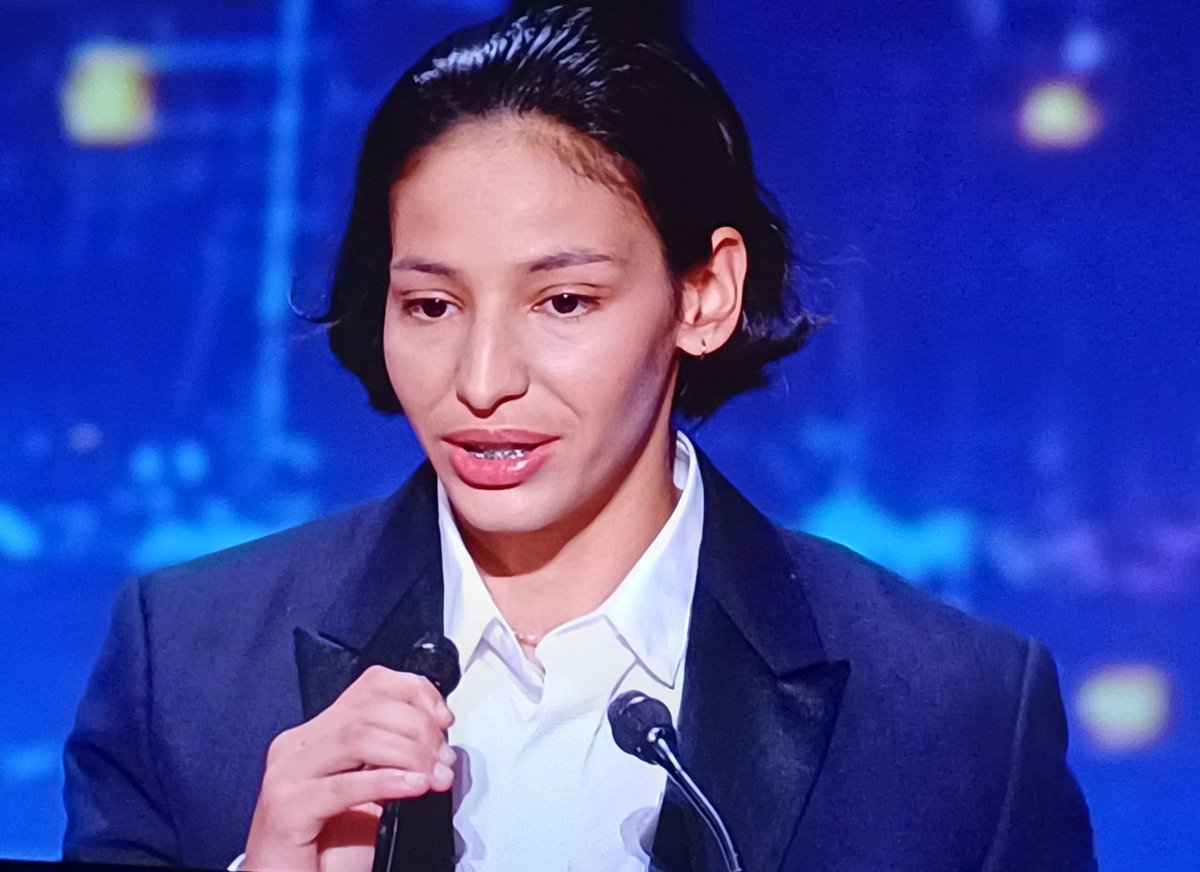 Nadia Melliti formidable "Petite dernière " de Hafsia Herzi Prix dinterpretaion #Cannes2025