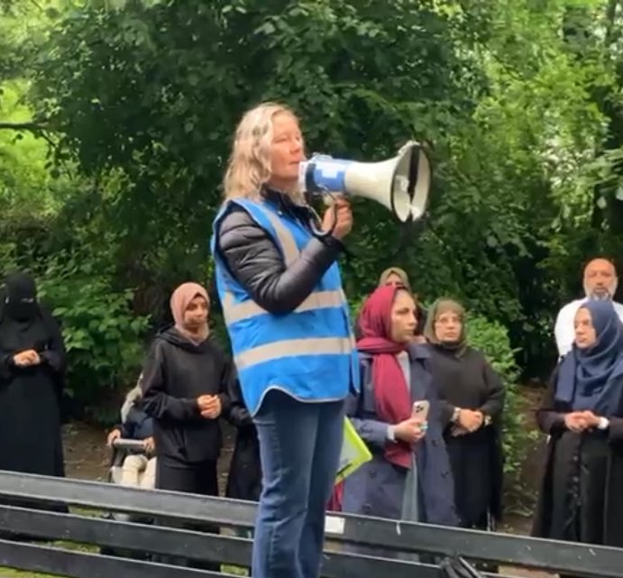 Dawn Greaves tweet media