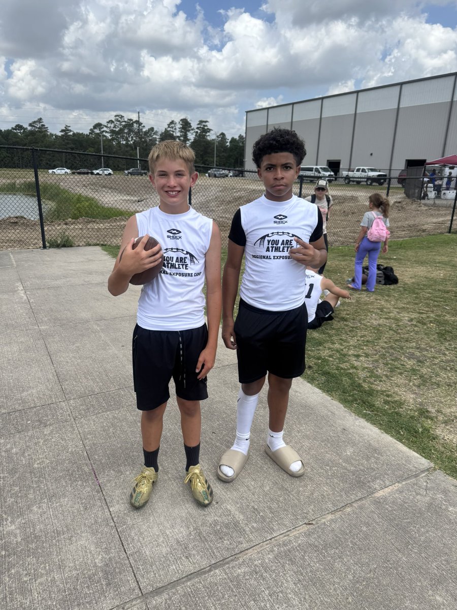 Jace Mende (@jacemende) on Twitter photo ✅ Day 1 of the National Jr Showcase…
🏆 Chasing that TOP 5 QB
<a href="/youareathlete/">You Are Athlete</a>
<a href="/RoadToHouston/">All-American Showcase</a>
<a href="/QBHitList/">QBHitList.com</a> ✅ Day 1 of the National Jr Showcase…
🏆 Chasing that TOP 5 QB
<a href="/youareathlete/">You Are Athlete</a>
<a href="/RoadToHouston/">All-American Showcase</a>
<a href="/QBHitList/">QBHitList.com</a>