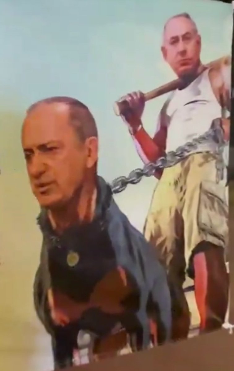 Fatih Altaylı evinin önüne asılan bu  pankart için suç duyurusunda bulunmuş..

Hani protesto anayasal haktı :))