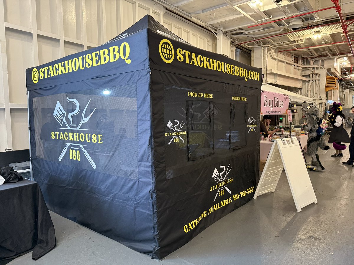 Getting stuff craned up for the bars to open tonight!!! Plus other food trucks getting setup