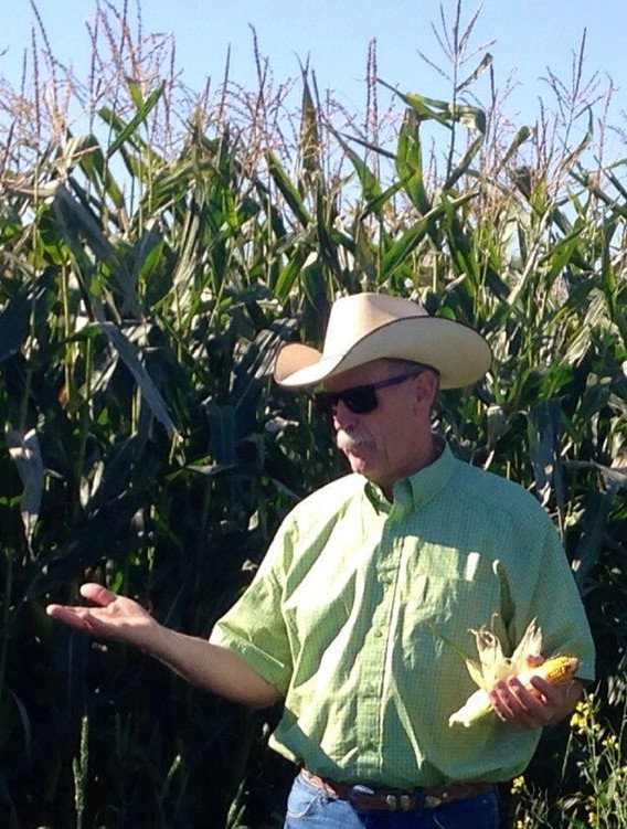 DrBart_Beef's tweet image. edition.pagesuite.com/infinity/artic… - Ag extension &apos;implicit,&apos; not &apos;explicit&apos; at U of S 

#LardnerLab #AppliedBeefForageResearch