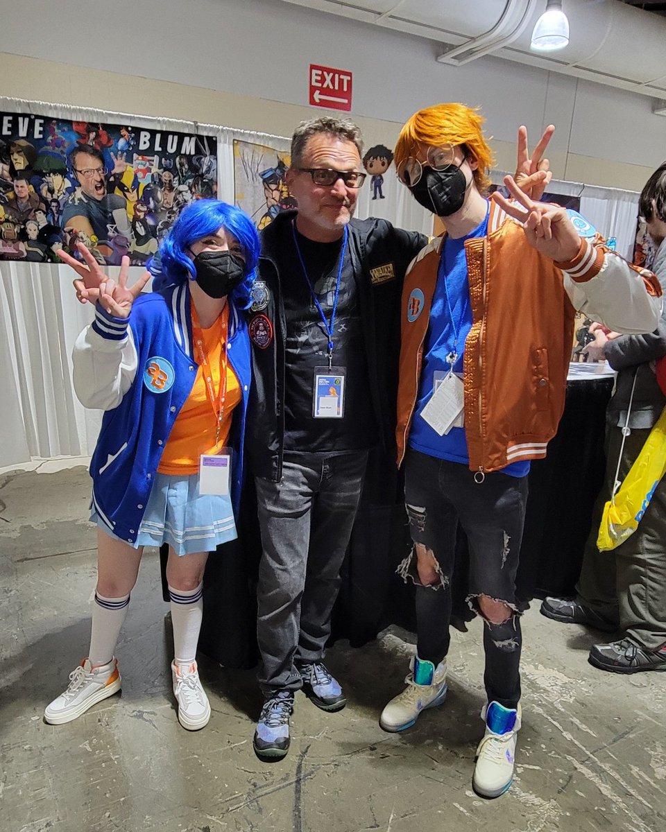 Our awesome mascots, A-chan and B-kun ran into the wonderfully talented voice actor, Steve Blum! Say hi if you see them!