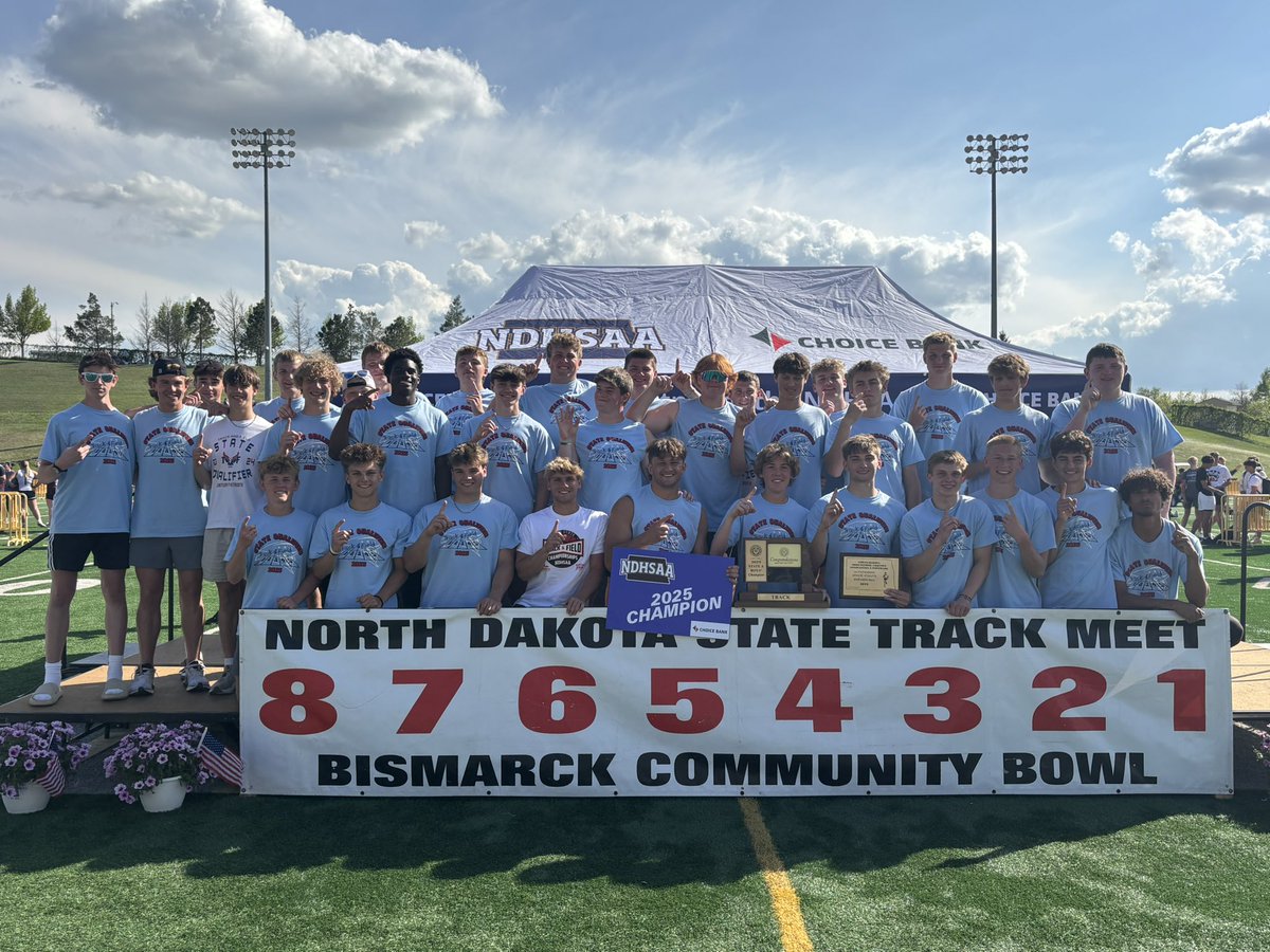 BOYS TRACK -FIELD
Saturday May 24
Class A champions
Bismarck Century Patriots!
#wdatrack