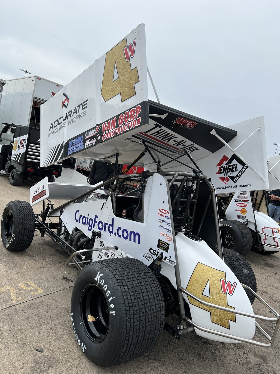 Knoxville Raceway (@knoxvilleraces) on Twitter photo 2024 #RandallRoofing360 Track Champion <a href="/JamieBall4W/">Jamie Ball</a> finds himself back Knoxville top of the Point Standings after his first feature win of the season last week.
#DennisonRacingTees
#JerseyFreeze
#KnoxvilleChampionshipSeries 2024 #RandallRoofing360 Track Champion <a href="/JamieBall4W/">Jamie Ball</a> finds himself back Knoxville top of the Point Standings after his first feature win of the season last week.
#DennisonRacingTees
#JerseyFreeze
#KnoxvilleChampionshipSeries
