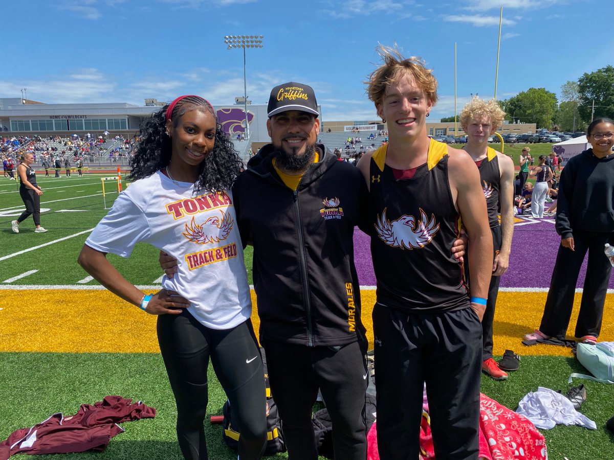 Coach Caesar Morales (@ceasealeo23) on Twitter photo <a href="/TonkaTrackField/">Tonka Track&Field</a> Hurdle #KREW stepped up today at the Sectional Championships, qualifying for the State Championships next week.
I am extremely proud 👏🏽
<a href="/aarynlyricc/">aarynlyric</a> - 100h, 300h, 200m
<a href="/crooksliam20/">Liam Crooks</a> - 110HH
#WeCoachingOverHere <a href="/TonkaTrackField/">Tonka Track&Field</a> Hurdle #KREW stepped up today at the Sectional Championships, qualifying for the State Championships next week.
I am extremely proud 👏🏽
<a href="/aarynlyricc/">aarynlyric</a> - 100h, 300h, 200m
<a href="/crooksliam20/">Liam Crooks</a> - 110HH
#WeCoachingOverHere