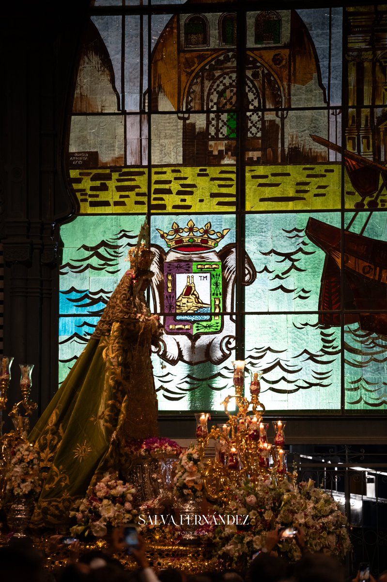 𝐌Á𝐋𝐀𝐆𝐀.
•
<a href="/pasoyesperanza/">Esperanza de Málaga</a> 
•
#CofradiasMLG #Malaga #Esperanza