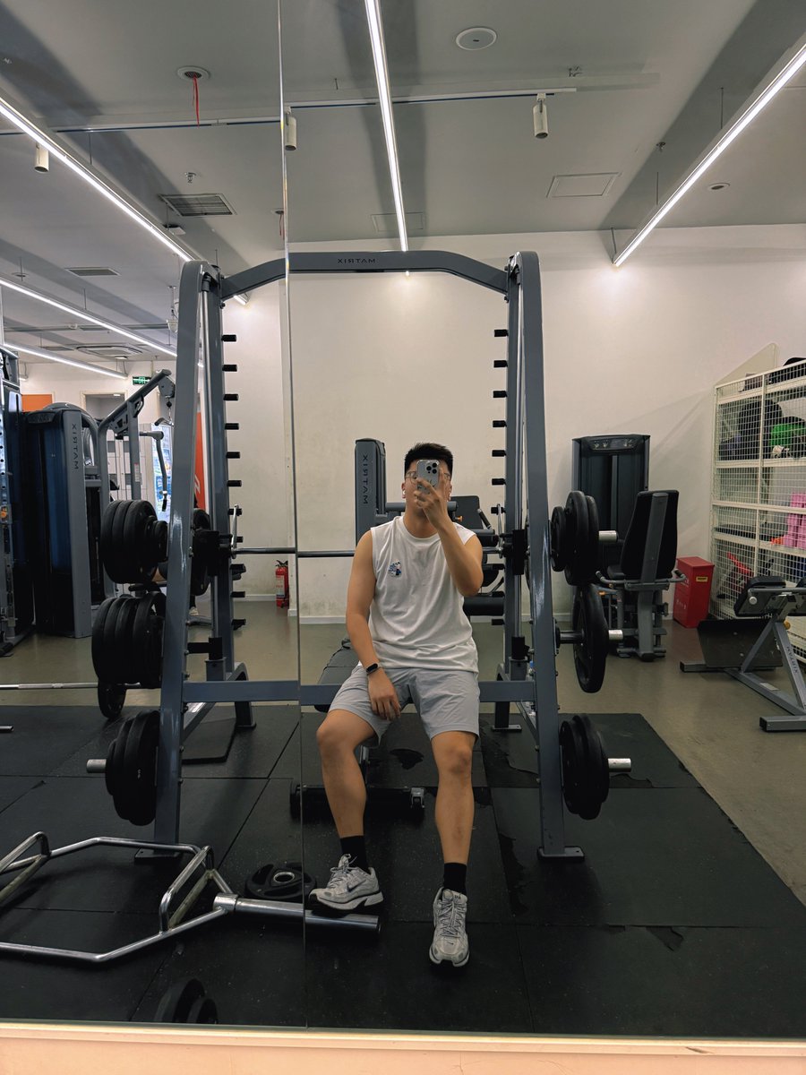 xiaocuo999's tweet photo. 起的比鸡早 https://t.co/lcxgEdpPKD
