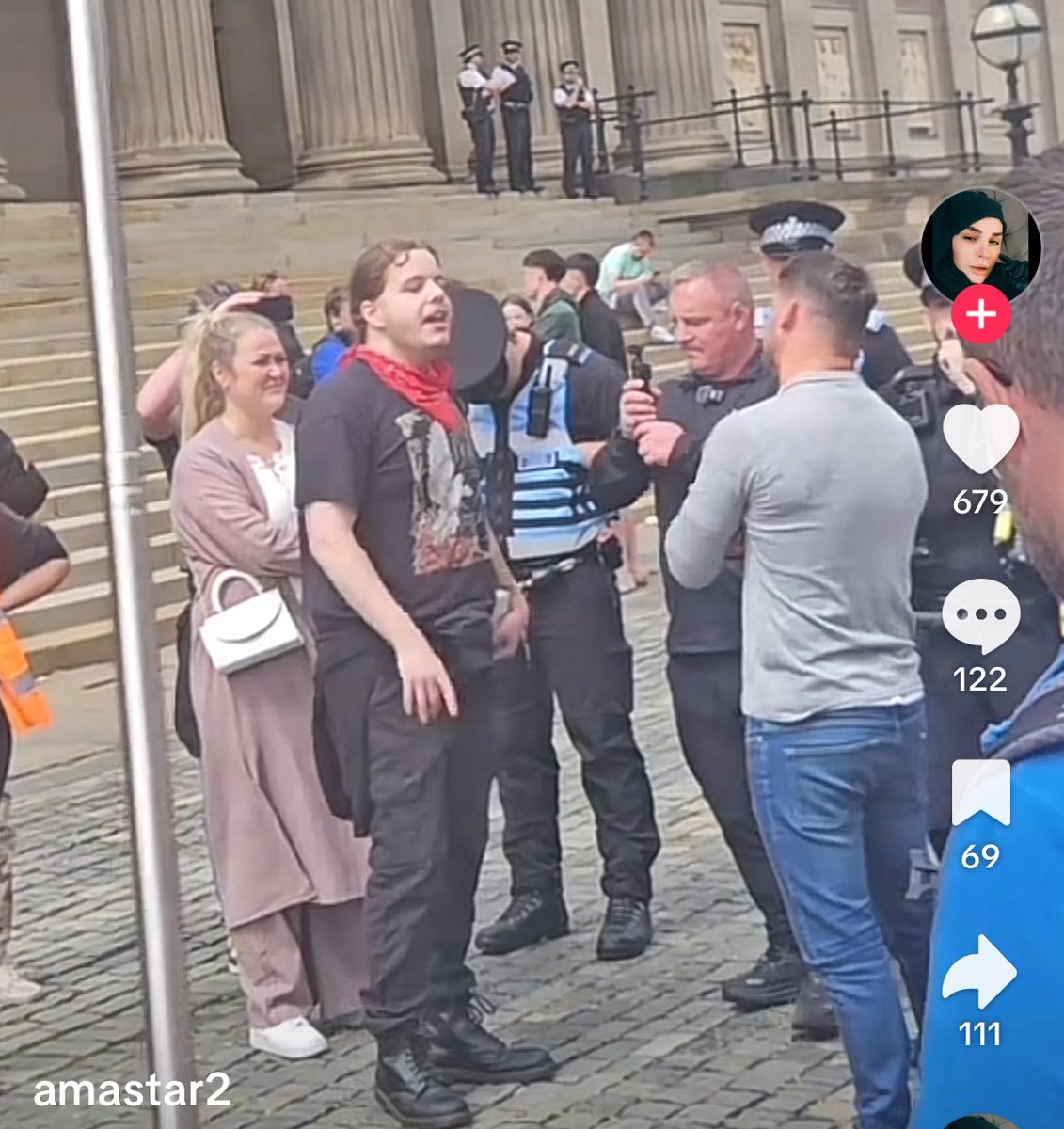 Gets anywhere for a nose does Billy