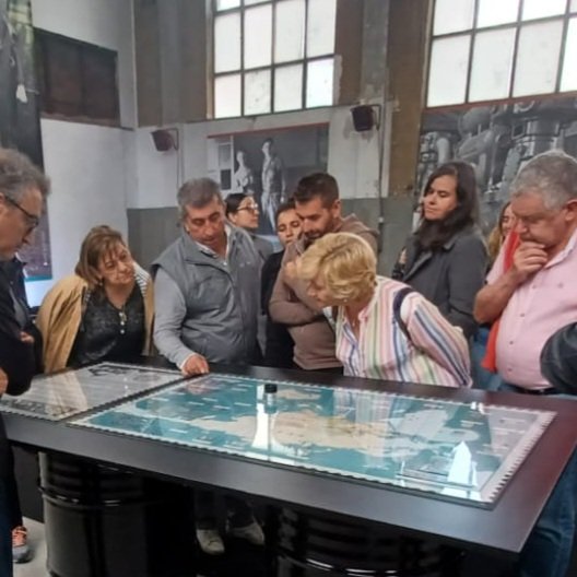 Gracias a tod@s l@s que acudisteis a la inauguración