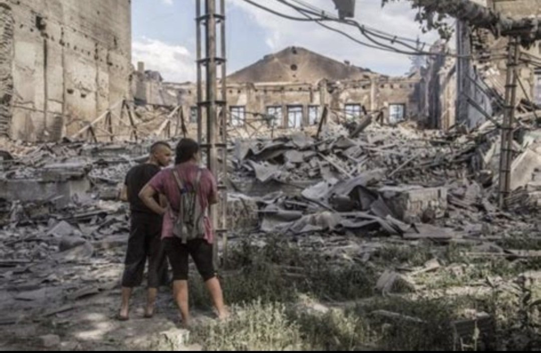 1,191 วันของสงครามรัสเซีย-ยูเครน ไม่มีอะไรเปลี่ยนแปลง นอกจากรายชื่อผู้สูญเสีย ทั้งสองฝ่ายยังคงลุก-รับ สลับกันเป็นวัฏจักร ต่างฝ่ายต่างยืนหยัดในเหตุผลของตัวเอง
แต่ไม่มีใครรู้ว่า...ปลายทางจะมีคำว่า “สันติ” หรือไม่