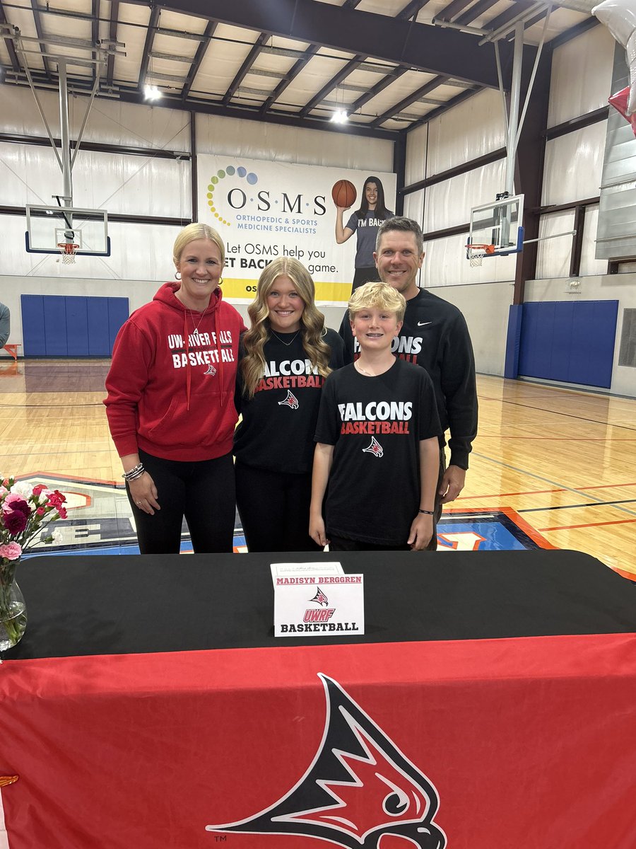 Such a special signing celebration at The Driveway! It was the perfect location as M has grown up practicing + playing there since she was little! <a href="/BerggrenMadisyn/">Madisyn Berggren</a> did a great job sharing and the fam and her best friends were all there to support her! 
❤️🖤 <a href="/UwrfWbb/">UWRF WBB</a> she’s ready!