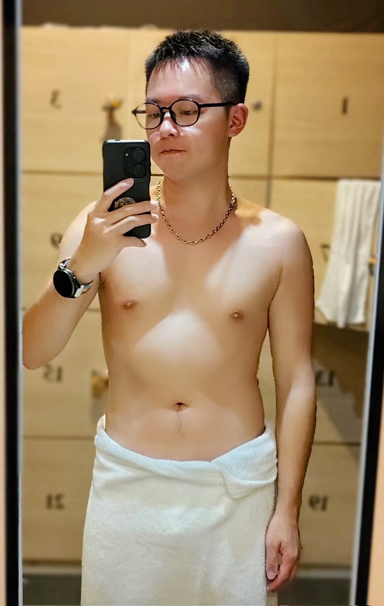 泡湯泡到快爛掉🥴