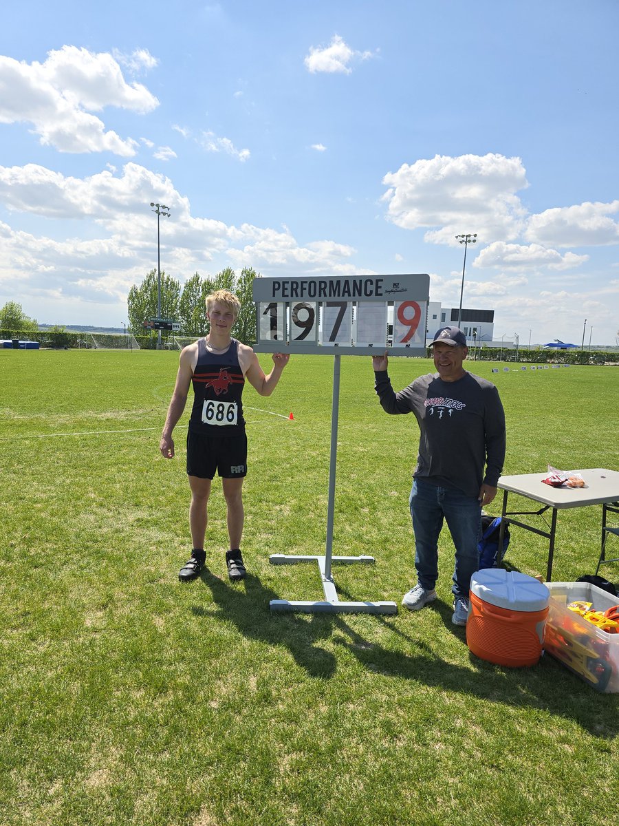 Daniel Severud is the 2025 State Javelin Champion! A 197'9 bomb. Congrats Daniel!
