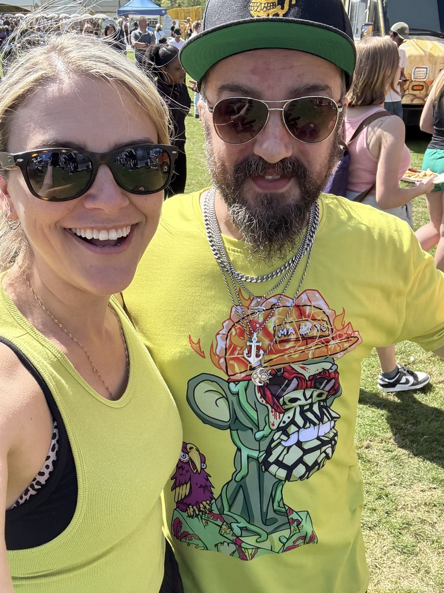 Bored Becky π¨π¦ (@iamboredbecky) on Twitter photo I knew the day would come!
Randomly spotted another Canadian Ape out in the wild near my hood.
Nice to meet you irl <a href="/CaptainRugsy/">Captain Rugsy ππ¦βοΈ</a> π«‘
<a href="/BoredApeYC/">Bored Ape Yacht Club π</a> π¦§π€π§ͺπ¦
<a href="/BoredClubCanada/">Bored Club Canada</a> π¨π¦π¨π¦π¨π¦π¨π¦π¨π¦ I knew the day would come!
Randomly spotted another Canadian Ape out in the wild near my hood.
Nice to meet you irl <a href="/CaptainRugsy/">Captain Rugsy ππ¦βοΈ</a> π«‘
<a href="/BoredApeYC/">Bored Ape Yacht Club π</a> π¦§π€π§ͺπ¦
<a href="/BoredClubCanada/">Bored Club Canada</a> π¨π¦π¨π¦π¨π¦π¨π¦π¨π¦