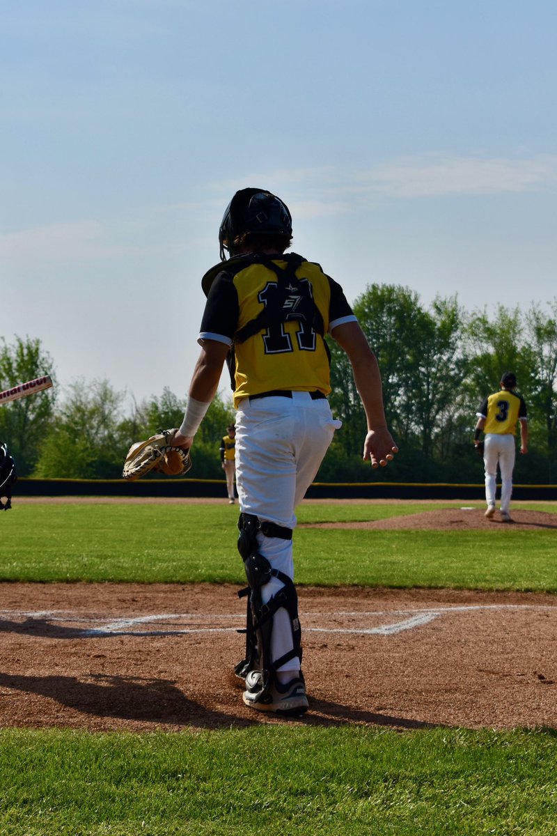Jaydon auker (@jaydonauker) on Twitter photo Final regular season game todah here is my stats for the year
.467 BA
.584 OBP
1.184 OPS
.600 SLUG
28 hits
6 doubles
34 runs
16 walks
1 strikeout
29 sb.
Excited to make a postseason run with my guys!
<a href="/Blackhawk_Base/">Cowan Blackhawk Baseball</a> @marucci_prospec <a href="/PB_Uncommitted/">Prep Baseball Uncommitted</a> Final regular season game todah here is my stats for the year
.467 BA
.584 OBP
1.184 OPS
.600 SLUG
28 hits
6 doubles
34 runs
16 walks
1 strikeout
29 sb.
Excited to make a postseason run with my guys!
<a href="/Blackhawk_Base/">Cowan Blackhawk Baseball</a> @marucci_prospec <a href="/PB_Uncommitted/">Prep Baseball Uncommitted</a>