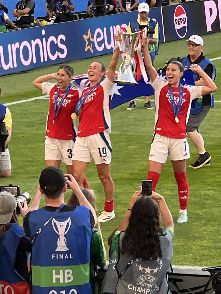russellquirk's tweet image. Winners

@ArsenalWFC #UWCLfinal
