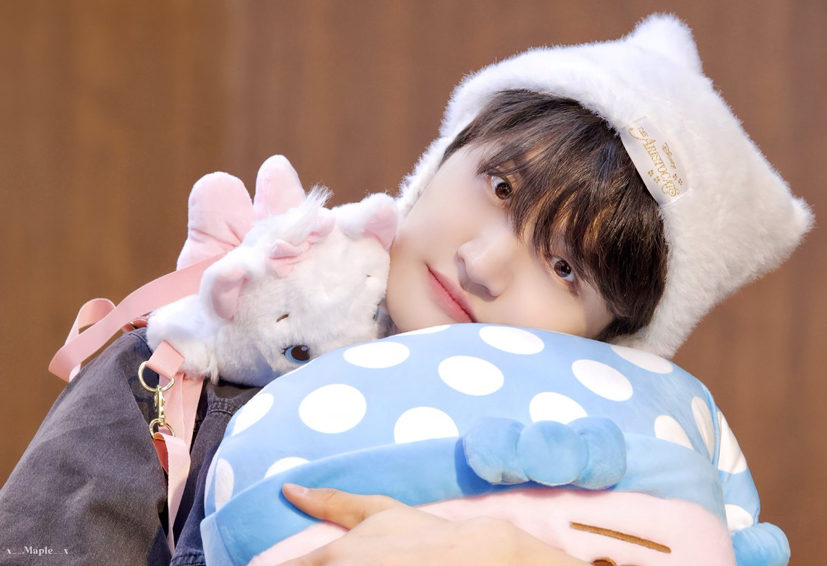 250524 디마뮤 팬싸
💖
#LUCY #루시 #원상 #조원상