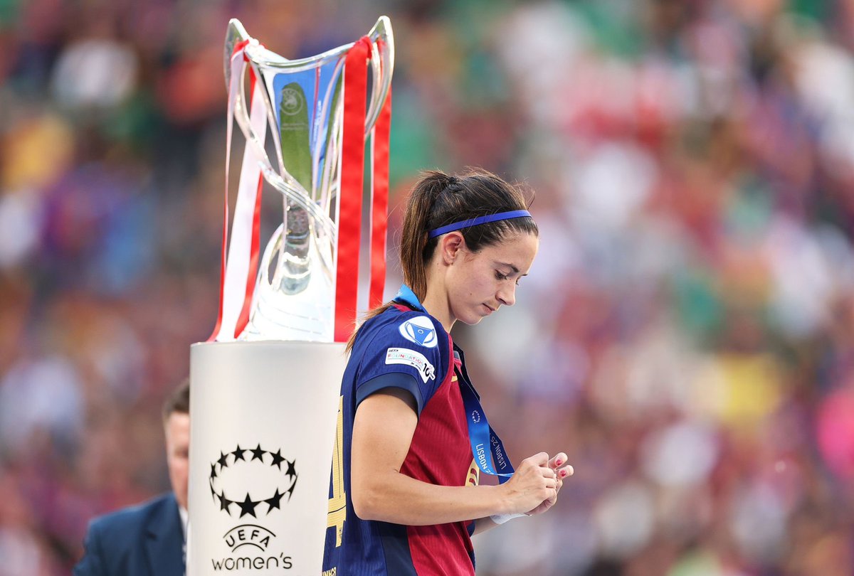 She gave it her all. Hold your head high, Aitana.