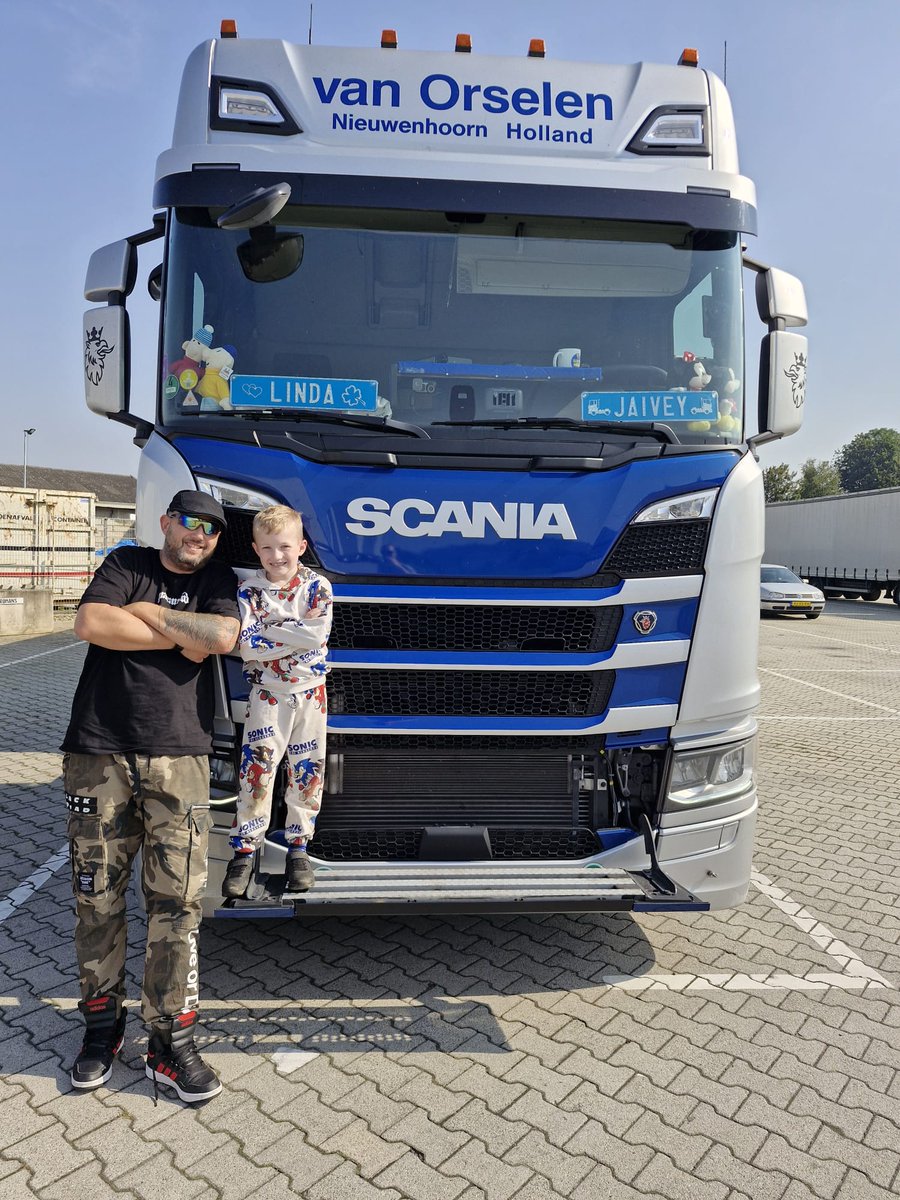 ADHD_Trucker tweet media