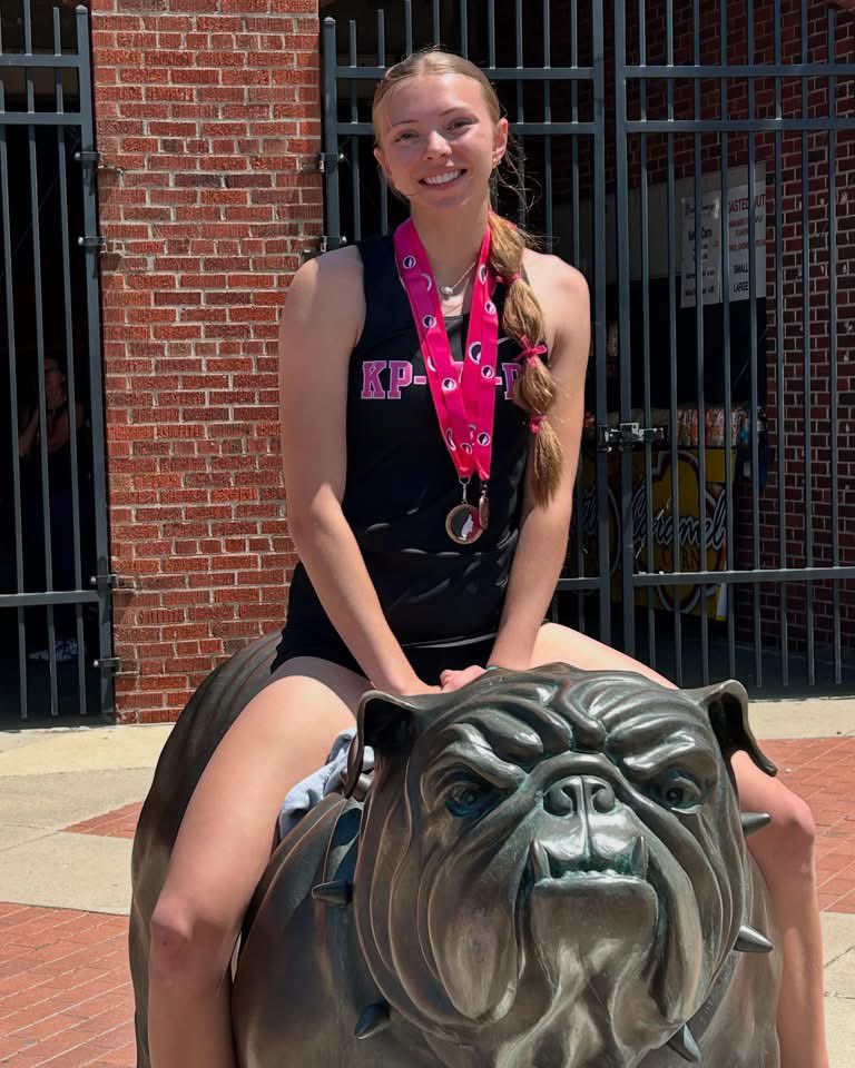 HUGE shoutout to Payton Trapp! At the state track and field meet she ran her best time all year with a 1:05.03 which placed her 3rd overall in class 2A! She also broke her own school record for the third time this season! Way to go Payton!