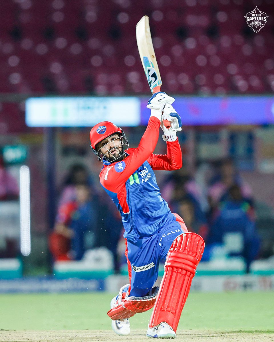 thegreatindiav's tweet image. Sam&apos;s setting Jaipur ablaze! 🔥💪 The whole city&apos;s on its feet! #JaipurVibes #SamRules #EnergyUnleashed 🚀