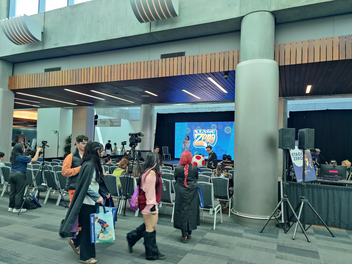 TheDoctorRice's tweet photo. If you're in Fanime today, come say hi to us in Stage Zero!
#fanime2025
#stagezero https://t.co/1c39AyJr6q