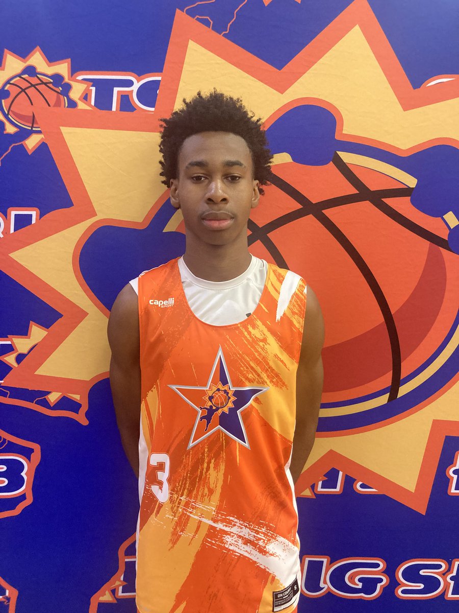 BigShotsGlobal's tweet photo. #BIGSHOTS #NCMEMORIAL
16U 

Big Shots Elite NC 80
Jamir Loftin 19
Jayonta Blanchard 14
Tyler Taylor 15

West Virginia We Are One 44
Jayce Gum 12 https://t.co/U6O4dcXVsb