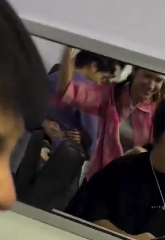 ห้ะะะ พิทยาทำอะไรร