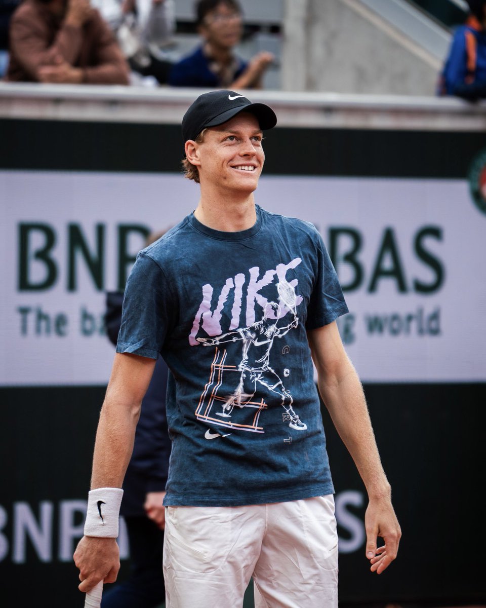 Jannik Sinner tweet media