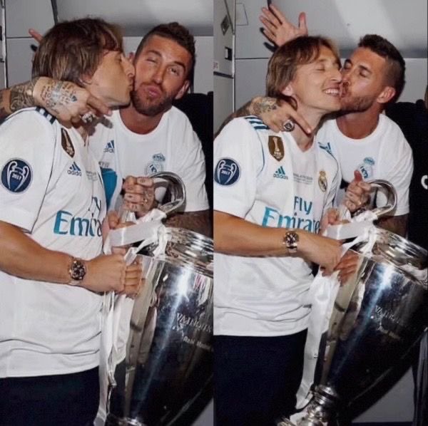 zahrasstuff's tweet photo. he’d do anything for lukita https://t.co/uOb03TaBp2