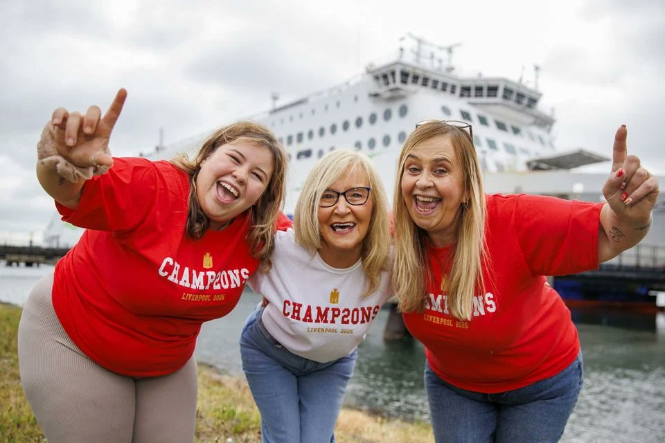 In pictures: Northern Irish Liverpool fans set sail for title-winning party 📸 tinyurl.com/66d3x5p6